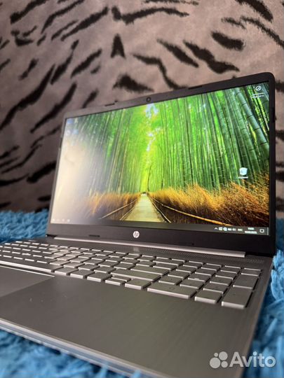 Ноутбук HP laptop 15s