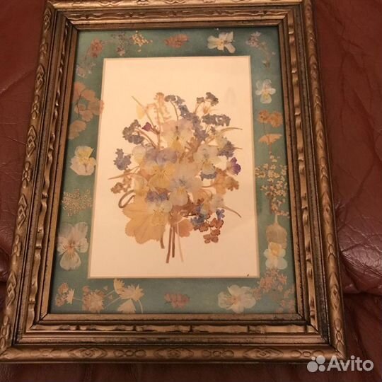 Книга и картины М.М.Быстрицкой декупаж из сухих цв