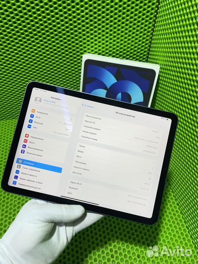 Apple iPad Air 5 64Gb Wi-Fi blue