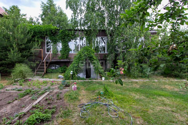 Дом 147,6 м² на участке 7,5 сот.