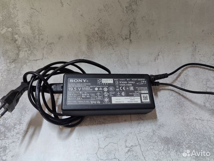 Блок питания телевизора Sony 19V 3.05A acdp-060E02