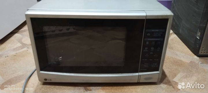 Микроволновая печь LG