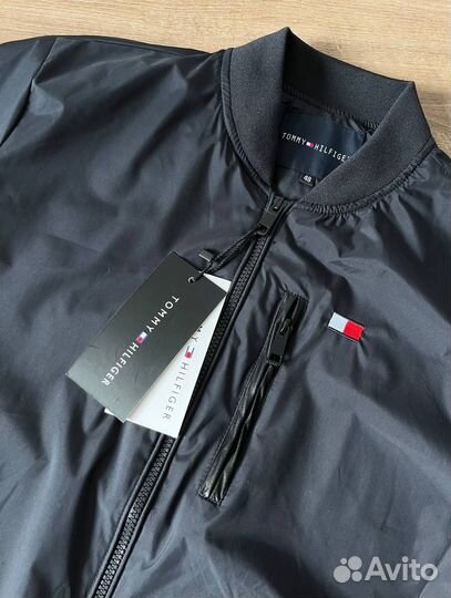 Бомбер весенний Tommy Hilfiger