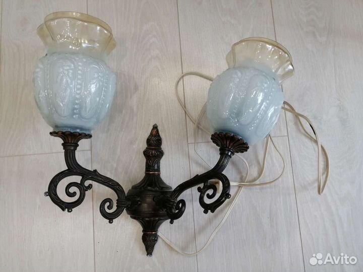 Светильник настенный