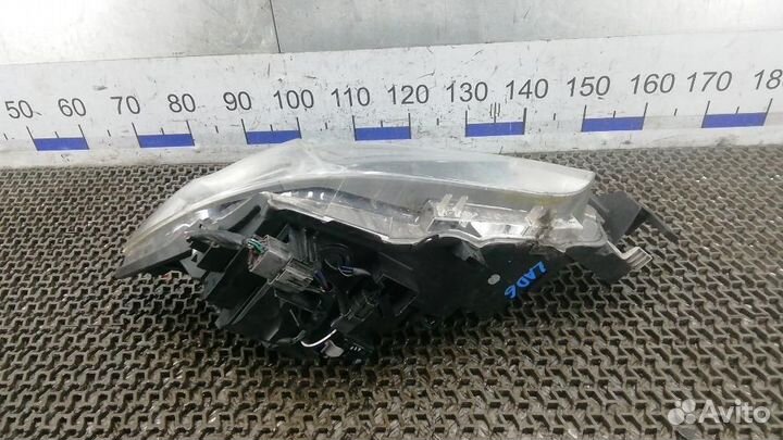 Фара правая Mazda Mazda6