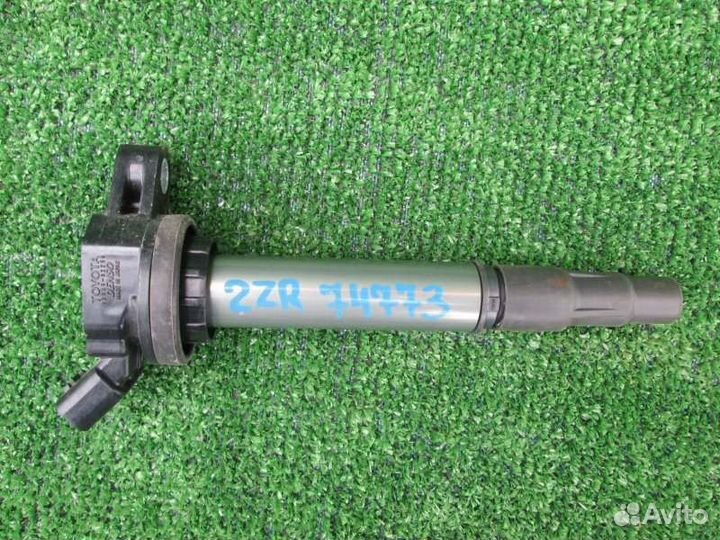 Катушка зажигания Toyota Prius ZVW30 2ZR-FXE