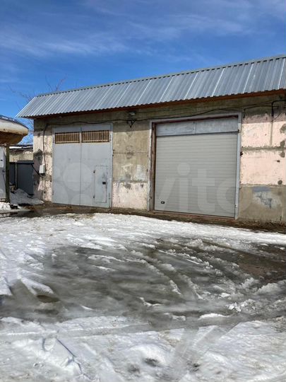 Гараж, > 30 м²