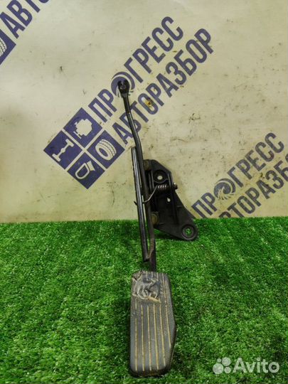 Педаль газа Hyundai Santa Fe Classic кроссовер 2.7