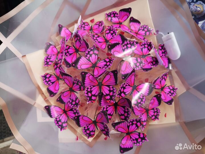 Букет из бабочек в наличии