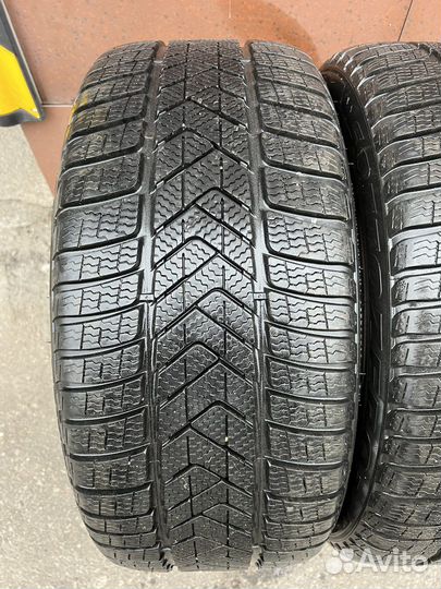 Pirelli Winter Sottozero 3 245/40 R18 97V