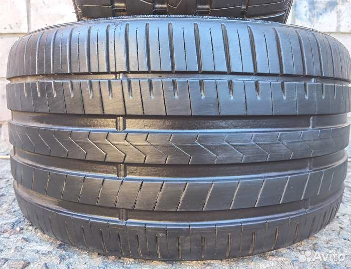 Falken Azenis FK-510 285/30 R19 98Y