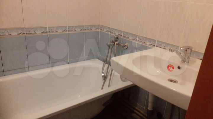 2-к. квартира, 50 м², 1/5 эт.