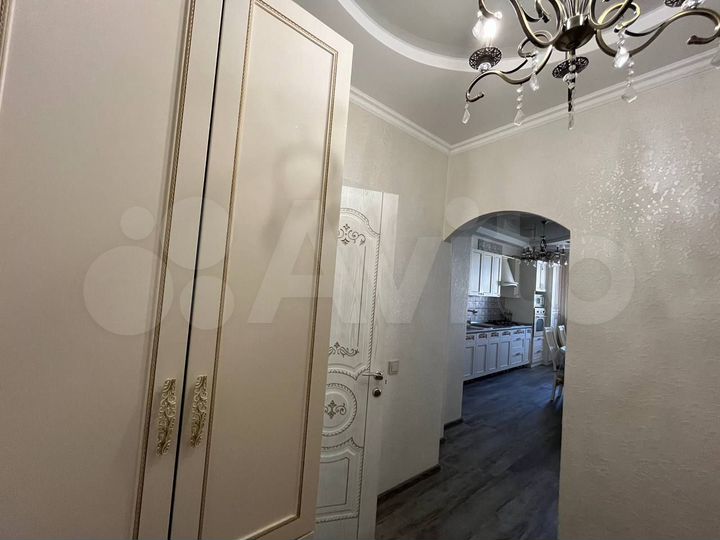 1-к. квартира, 44 м², 4/9 эт.