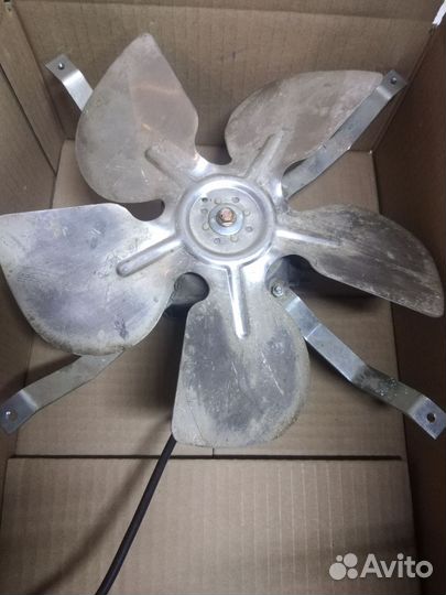 Двигатель вентилятора для холодильника