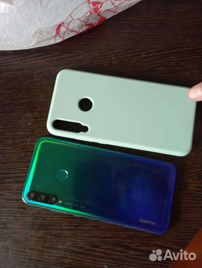 Мобильные телефоны