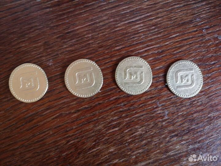 Монеты из магнита