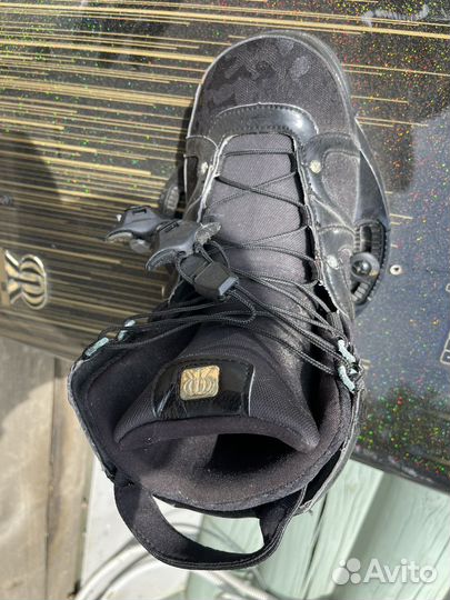 Вейкборд с креплениями