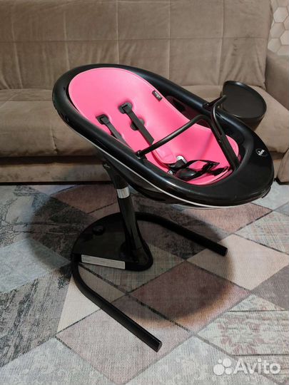 Стульчик для кормления mima moon черный