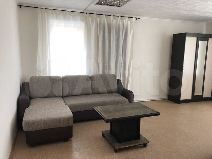1-к. квартира, 54 м², 1/2 эт.