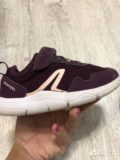 Кроссовки детские