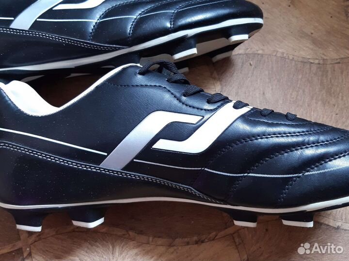 Футбольные бутсы р 45-46 профессиональные