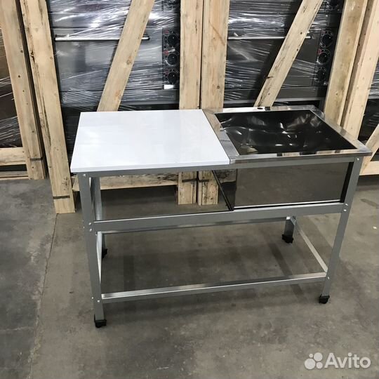 Ванна моечная с рабочей поверхностью для общепита
