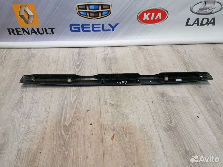 Молдинг Накладка крышки багажника Hyundai solaris