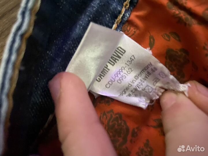 Джинсы camp david