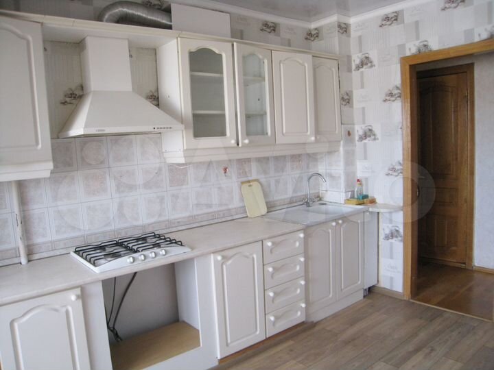 2-к. квартира, 76,8 м², 4/5 эт.