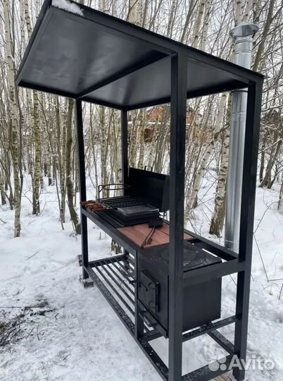 Мангал с крышей