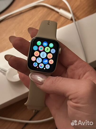 Часы apple watch se gen 2 40 mm
