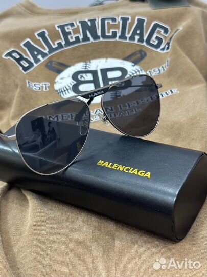 Очки в стиле balenciaga