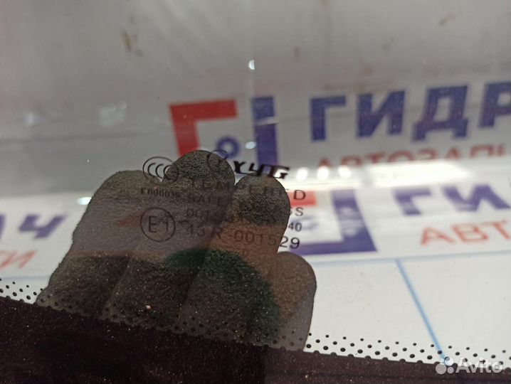 Стекло заднее Chevrolet Aveo T250 96648483. Аналог