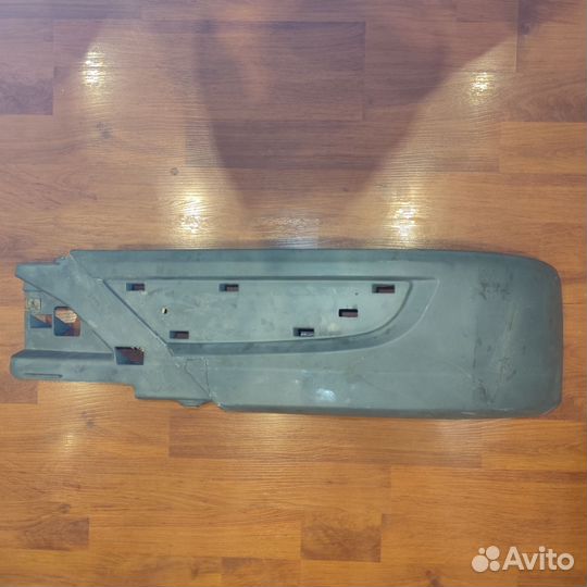 Юбка переднего бампера правая Мерседес Actors mp3