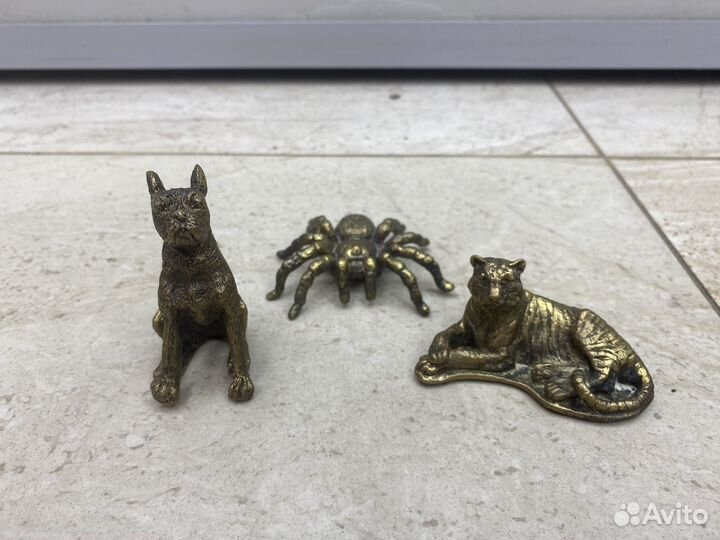 Бронзовые статуэтки