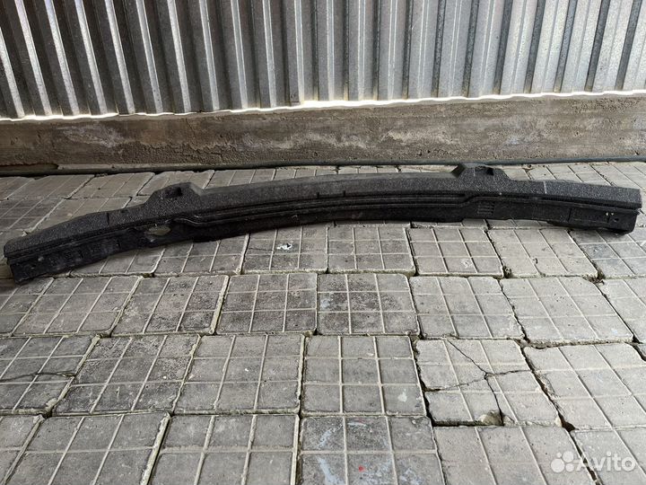 Абсорбер переднего бампера mercedes E