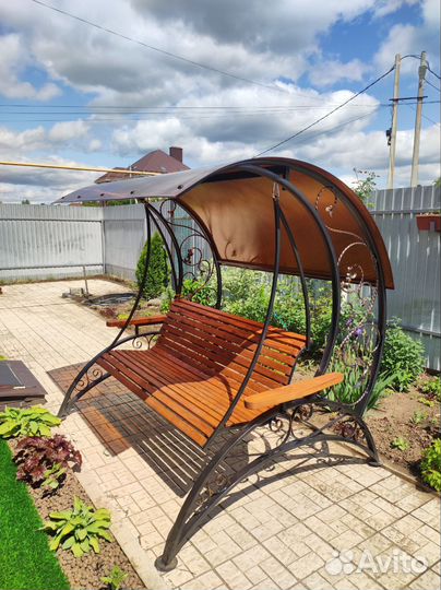 Садовая качель