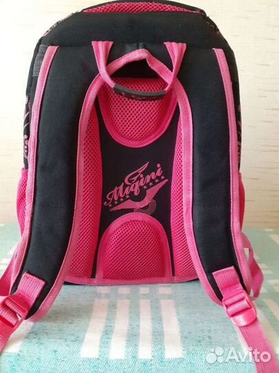 Рюкзак школьный для девочки