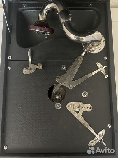 Патефон довоенный г. Красногвардейск