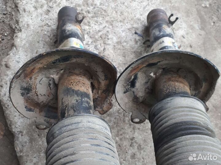 Передние стойки фольксваген гольф 4