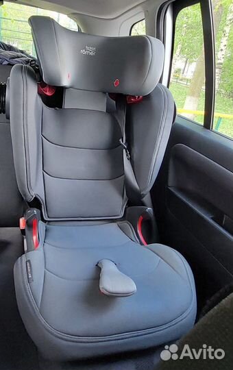 Автокресло Britax Roemer Kidfix III M