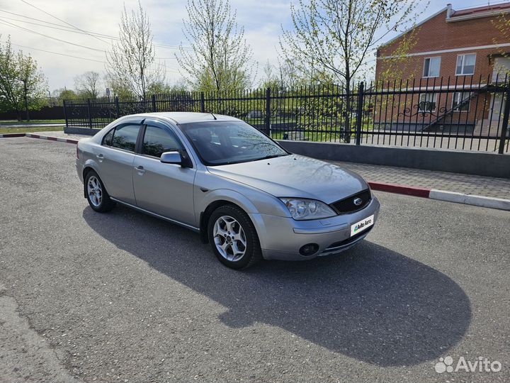 Ford Mondeo 2.0 МТ, 2005, битый, 360 000 км