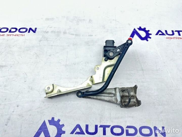 Датчик дорожного просвета Mercedes C-Class W204