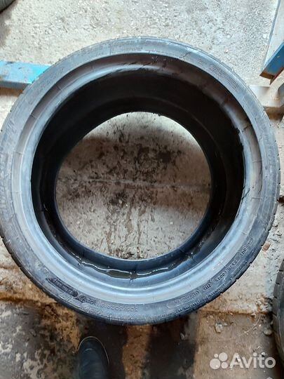 Michelin Pilot Super Sport 305/30 R19