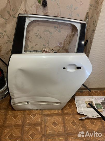 Дверь задняя левая peugeot 3008