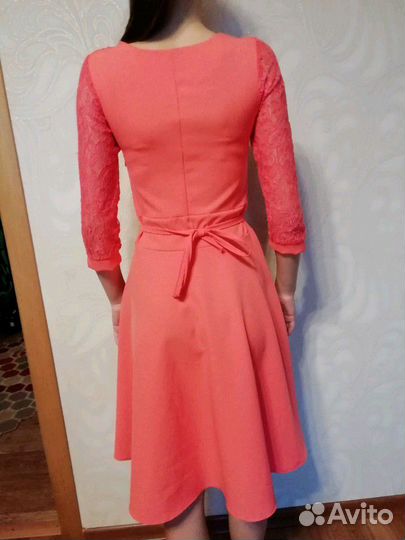 Платье на девочку 11-13 лет