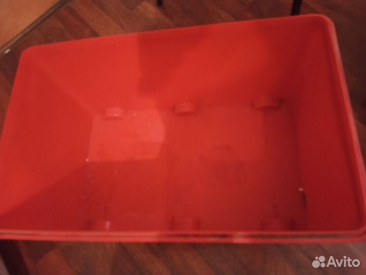 Ящик пластиковый
