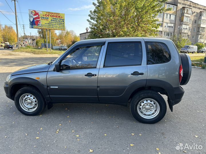 Chevrolet Niva 1.7 МТ, 2010, 108 000 км
