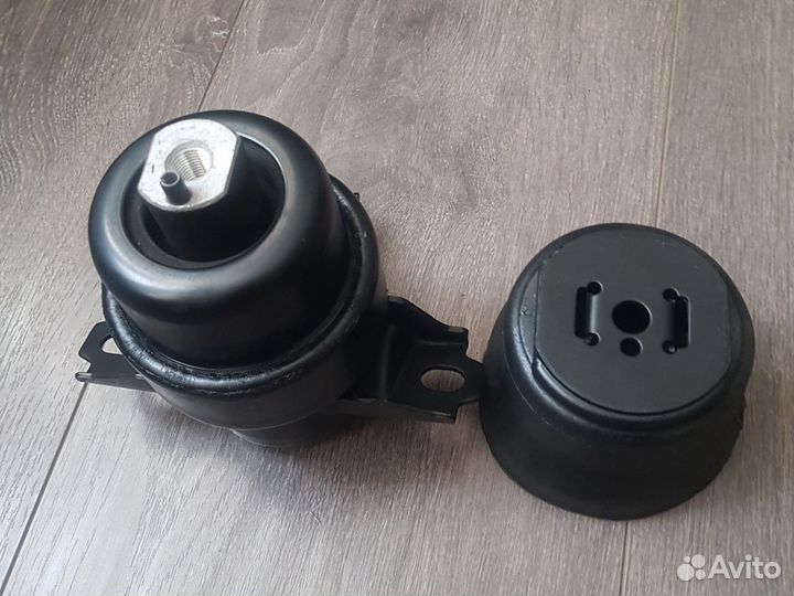 Подушка двигателя передняя Camry