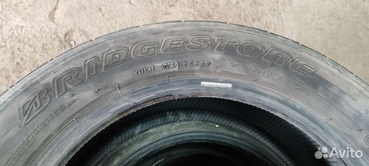 Bridgestone Dueler H/T 215/60 R17 96H